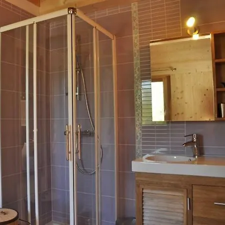 Chalet Les Vagnys * La Riviere-Enverse